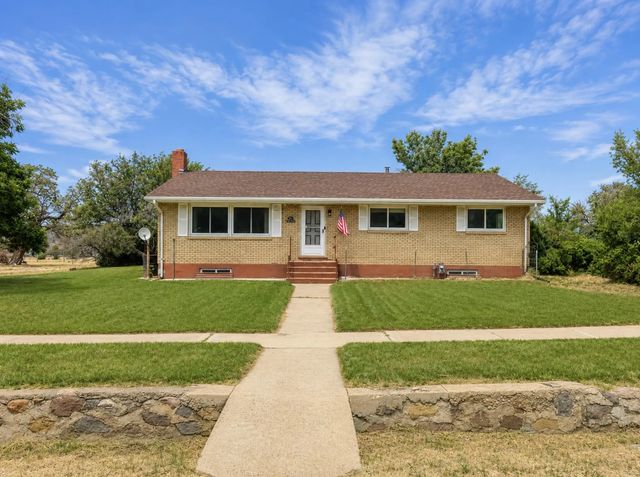 107 E Main St, Summit
