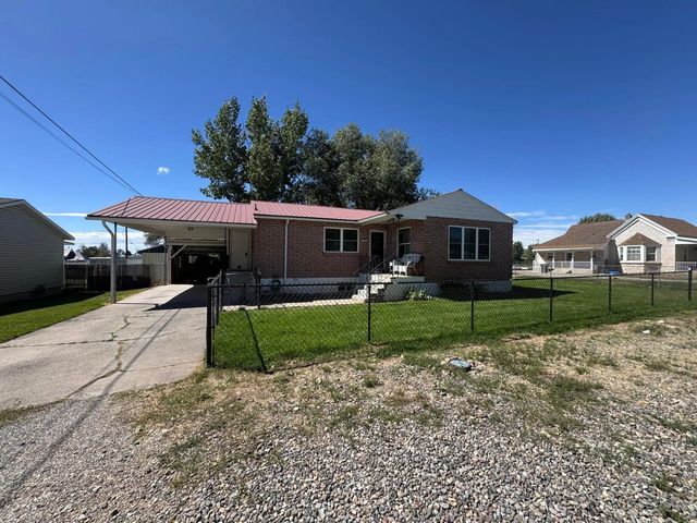 455 N 100 E, Beaver