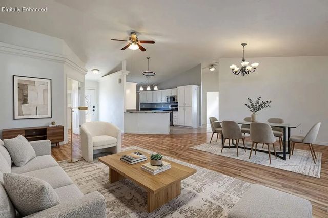 624 S Hillside Dr, Kanab