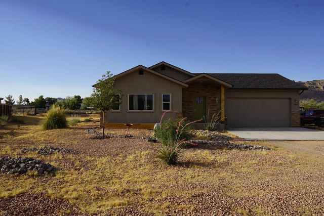 1000 E Canyon Dr, Big Water