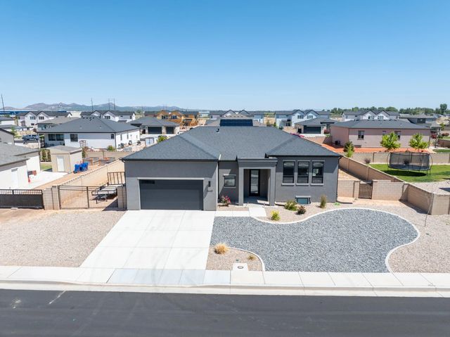 4648 W 250 N, Cedar City