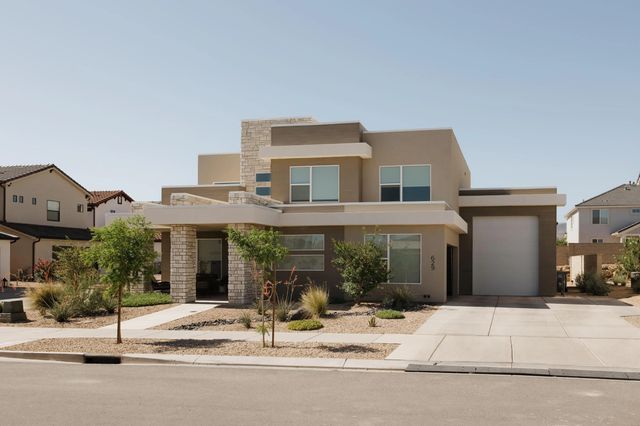 629 W Spring Lily Dr, St George