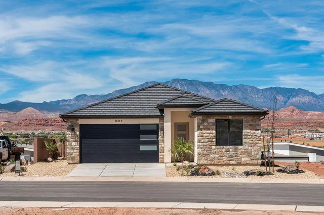 907 E Coyote Crest Dr, Washington