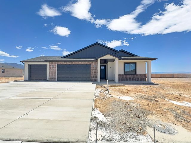 4403 W 100 N, Cedar City