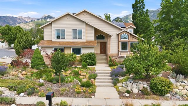 10043 S Granite Crest Ln, Sandy