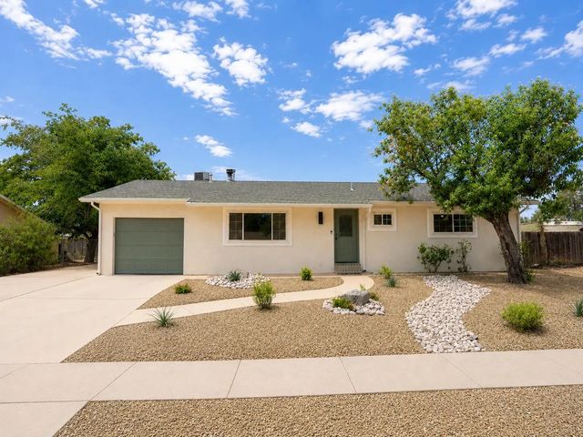 351 N Saguaro Dr, Washington