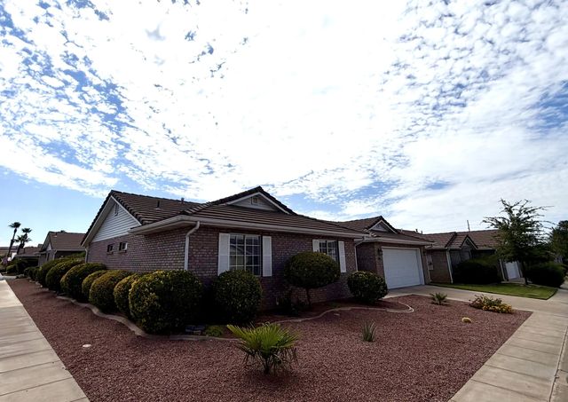 1055 E 900 S 95, St George