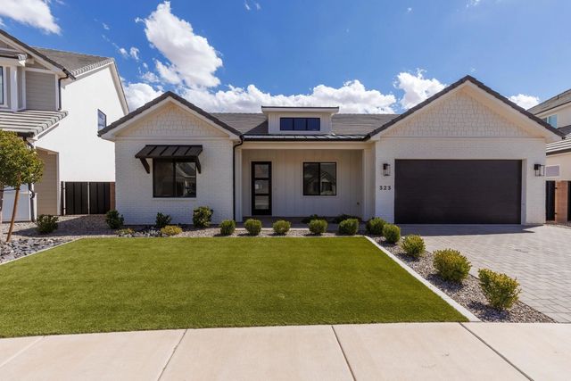 323 S Water Course Dr, Washington