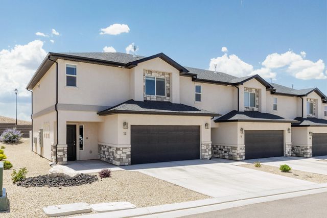 668 Fiddlers Cove Dr 12, Cedar City