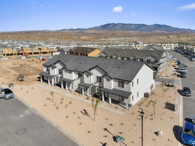 2232 S Wolverine Way 2522, Washington