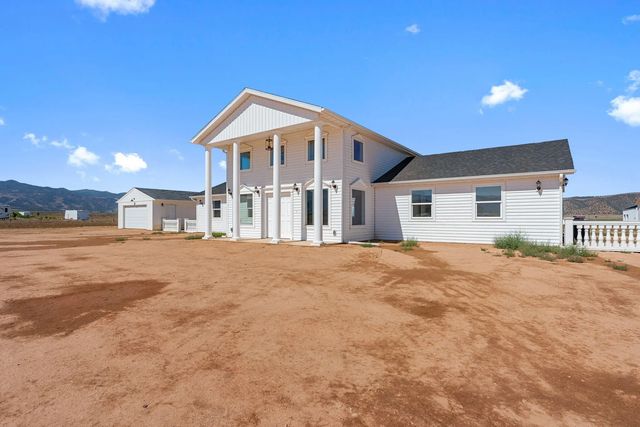 103 N 3700 W, Parowan
