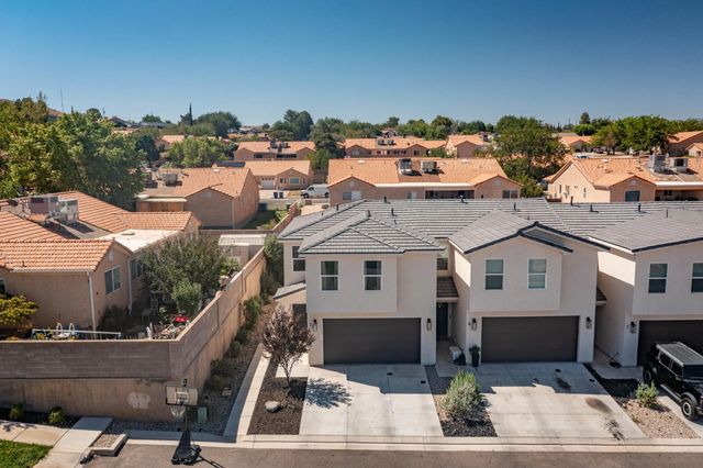 686 N 275 W 7, La Verkin