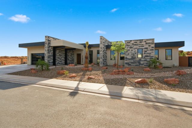 3272 S Cottontail Way, Hurricane
