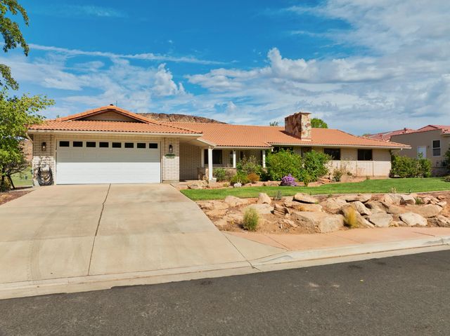 1130 W Wesley Powell Dr, St George
