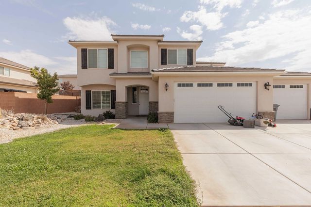 3332 E Livia Dr, St George