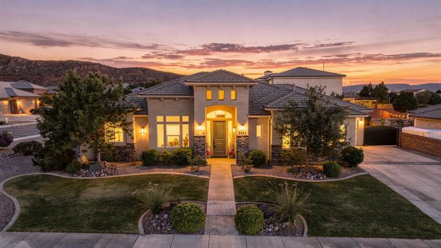 2624 E Auburn Dr, St George