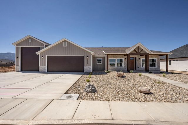 3805 W 975 N, Cedar City