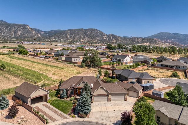 63 W 2875 North Cir, Cedar City