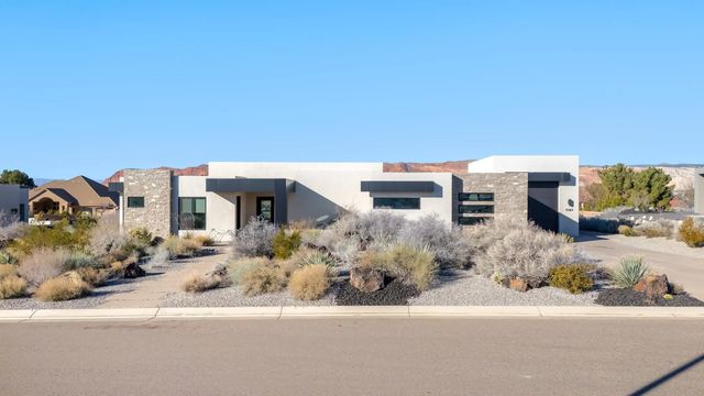 5363 N Johnson Arch Dr, St George