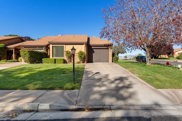 637 N Ridge View Dr, St George
