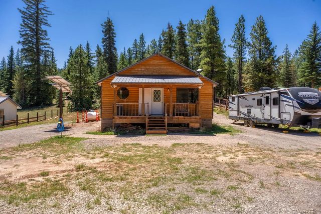 1265 W Strawberry Point Rd, Duck Creek