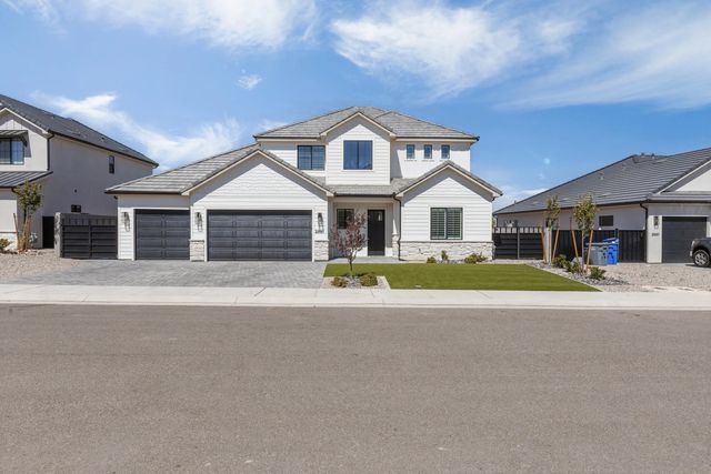 2881 E Yavin Way, St George