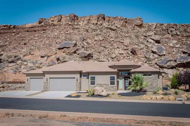 1148 W Kolob Dr, St George