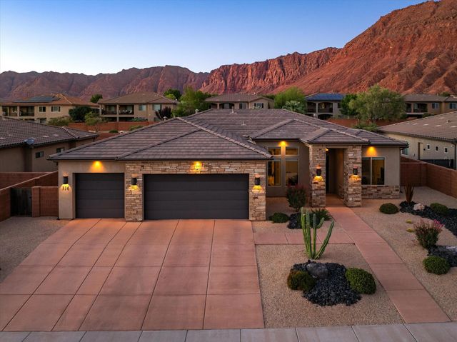 336 W Redstone Ct, Ivins