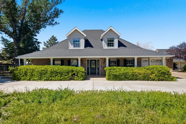 885 N Horsemans Park Dr, Dammeron Valley