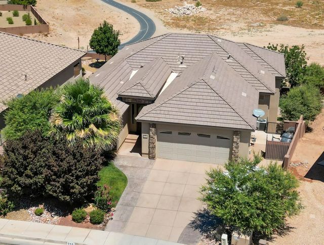 844 W Las Colinas Dr, St George