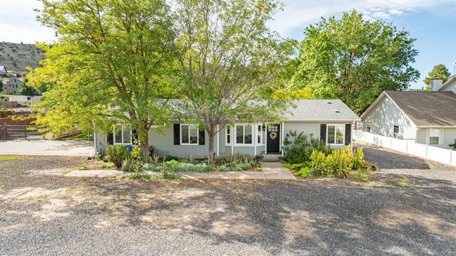 1217 W Topaz Rd, St George