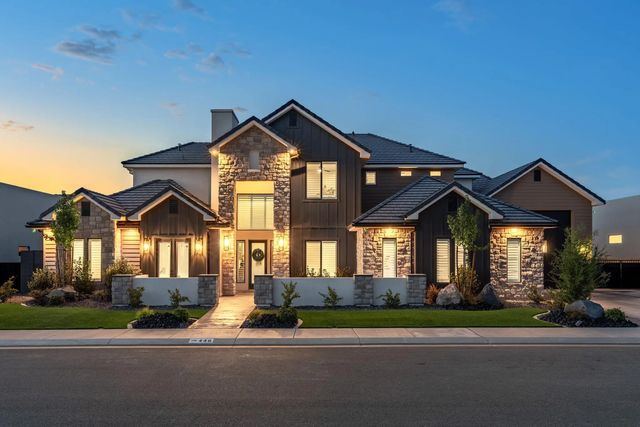 448 W Lamond Cir, Washington