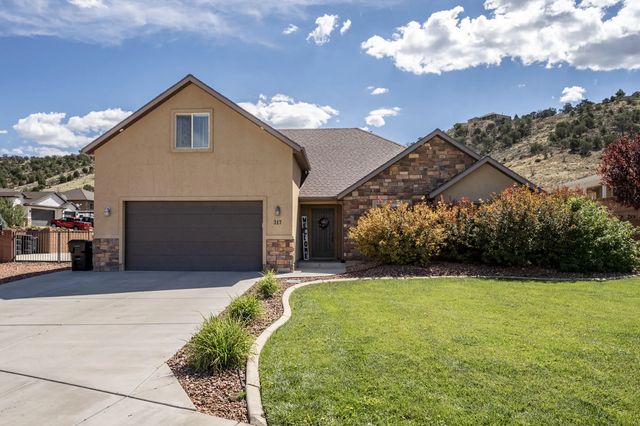 317 S Glen Canyon Dr, Cedar City