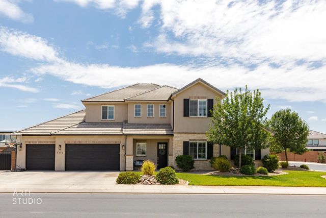 2252 E Fieldstone Cir, St George