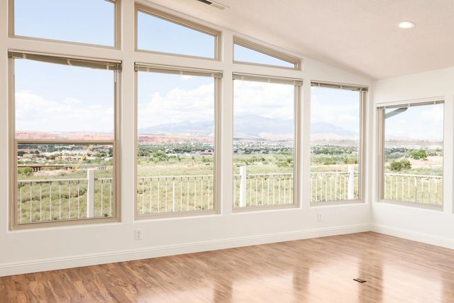 2162 S San Juan Cir, St George
