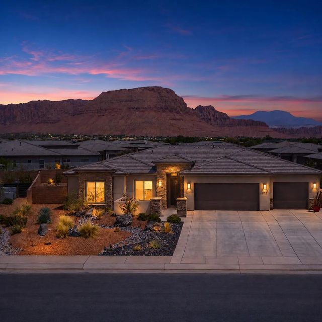 544 W Fitness Way, Ivins