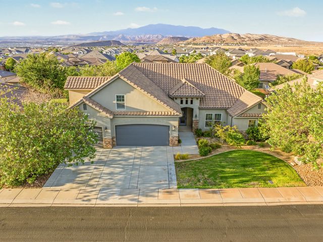 1043 E 4485 S, Washington
