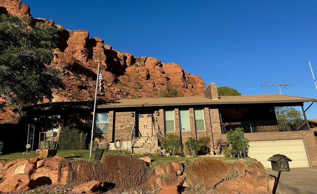 856 W 1300 Cir, St George
