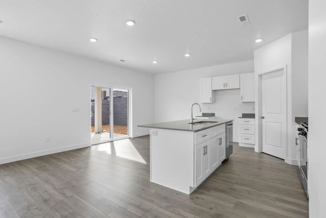 3339 E Defiance House Dr 4202, Washington