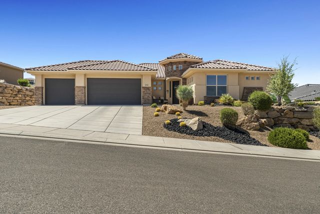 212 S Misurina Dr, St George