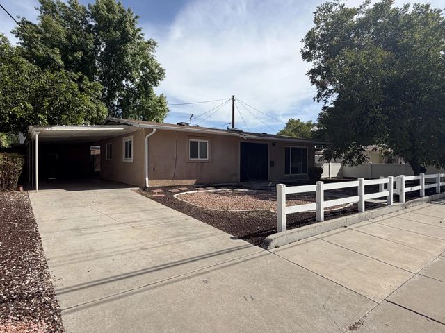 251 E 700 S, St George
