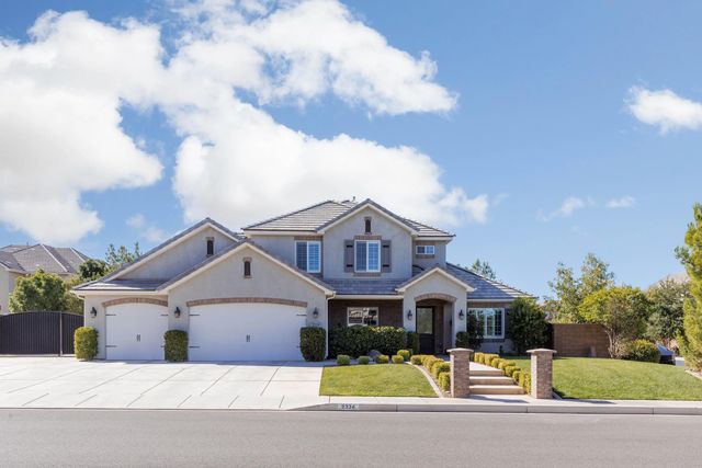 2334 E Crimson Ridge Dr, St George