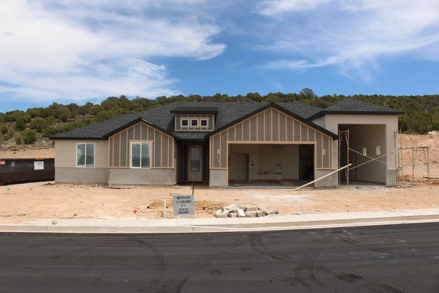 611 S Renze Adams St, Cedar City