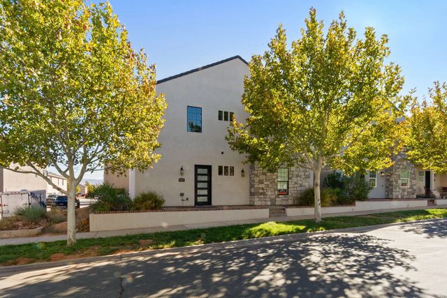 4262 Cambridge Parkway N, Hurricane