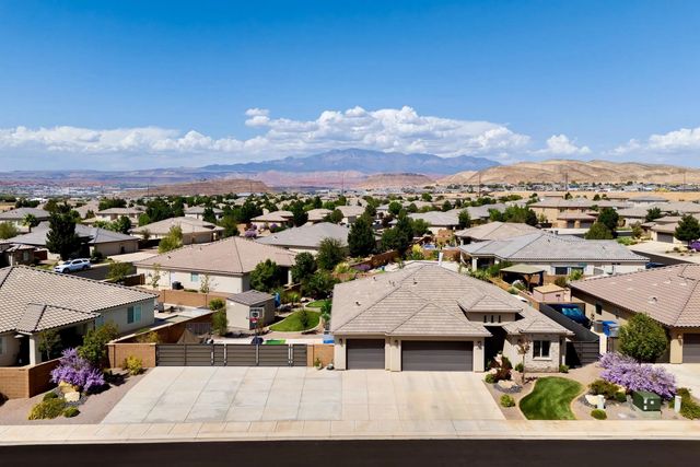 1003 E 4040 S, Washington