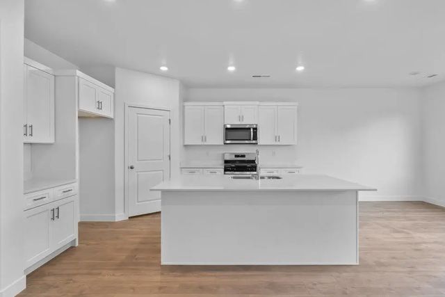 1897 S Forbidding Way Dr 4294, Washington