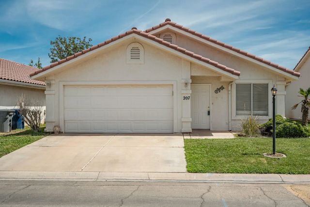 2050 W Canyon Dr E 207, St George