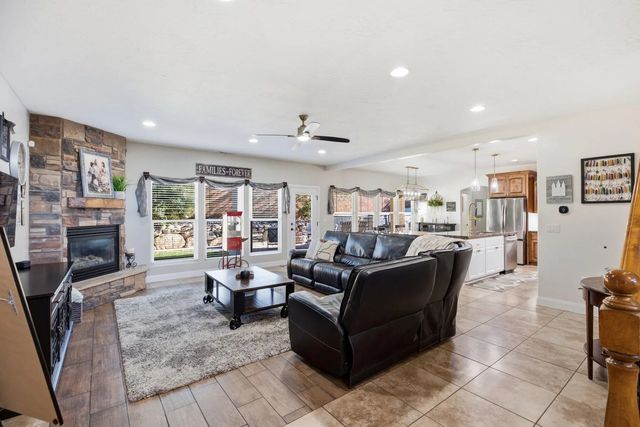 1670 W 3530 S, St George