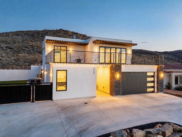 484 Paintbrush Way, Washington