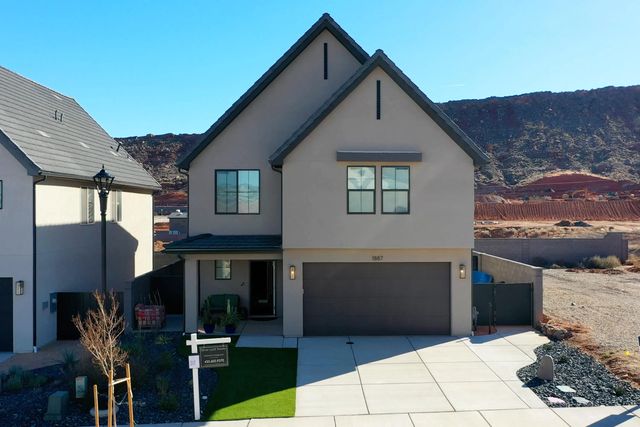 1887 S Wolverine Way, Washington